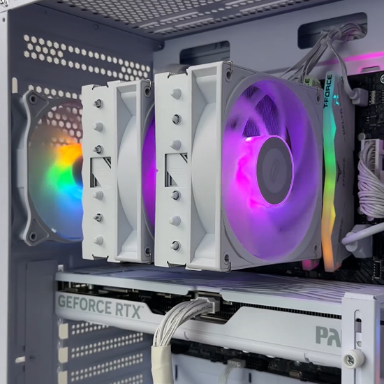 피씨스토어 하이엔드 게이밍PC 라이젠 7800X3D RTX 5070 (32GB, M.2 500GB)
