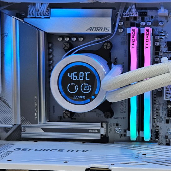 피씨스토어 하이엔드 쇼츠 게이밍PC R7 7800X3D RTX 5070 (32GB, M.2 500GB)