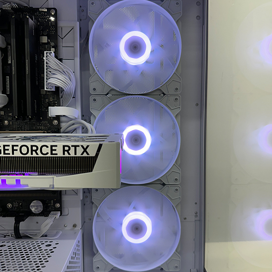 피씨스토어 하이엔드 PC 라이젠9 7950X3D RTX 5070 (32GB, M.2 500GB)