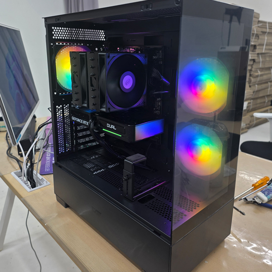 AMD 라이젠7 7800X3D RTX5060TI (16GB, M.2 500GB)