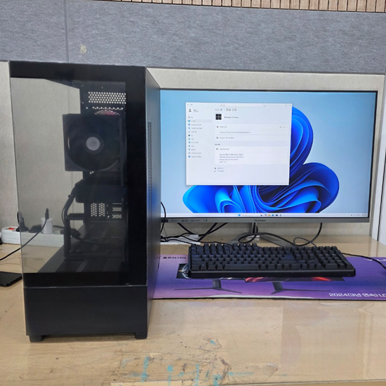 AMD 라이젠7 7800X3D RTX5060TI (16GB, M.2 500GB)