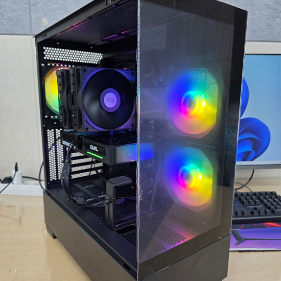 AMD 라이젠7 7800X3D RTX5060TI (16GB, M.2 500GB)