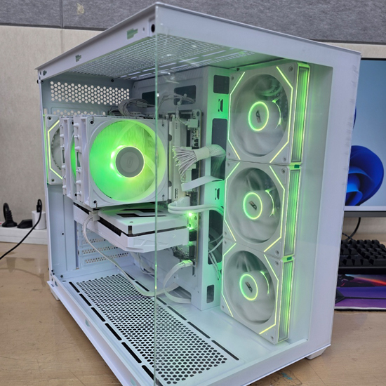 AMD 라이젠5 7500X3D RTX5060 TI (32GB, M.2 1TB)