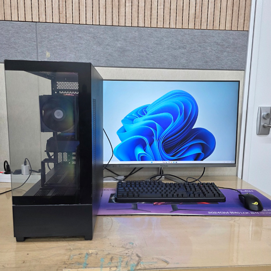 AMD 라이젠7 7800X3D RTX5060TI (16GB, M.2 500GB)