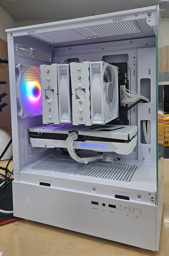 피씨스토어 AMD 베스트 게이밍PC 라이젠5 7500F RTX5060 (16GB, M.2 500GB)