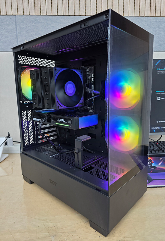 피씨스토어 AMD 라이젠7 7800X3D RTX5060TI (16GB, M.2 500GB)