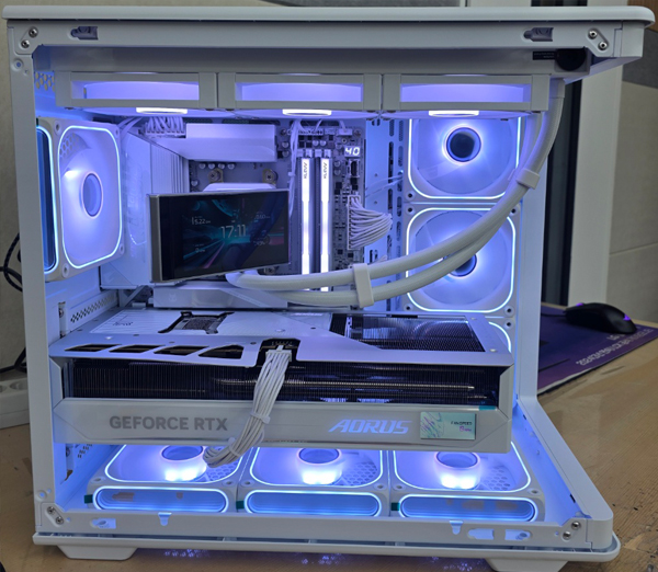 카카오톡 상담 판매 (9800X3D DDR5 32GB RTX 5080)