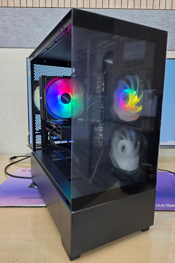 피씨스토어 7500F RX 9060 (16GB, M.2 500GB)