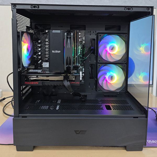 피씨스토어 7500F RX 9060 (16GB, M.2 500GB)
