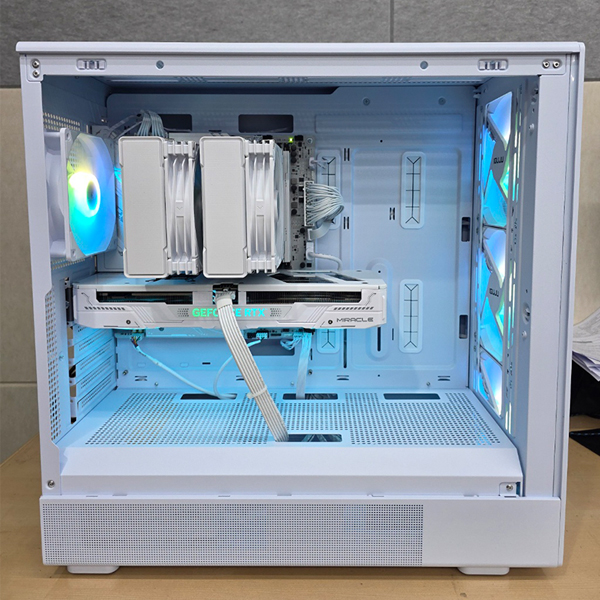 [상담판매] 인텔 울트라5 250K PLUS/DDR5 32GB/RTX5070/NVME 2TB